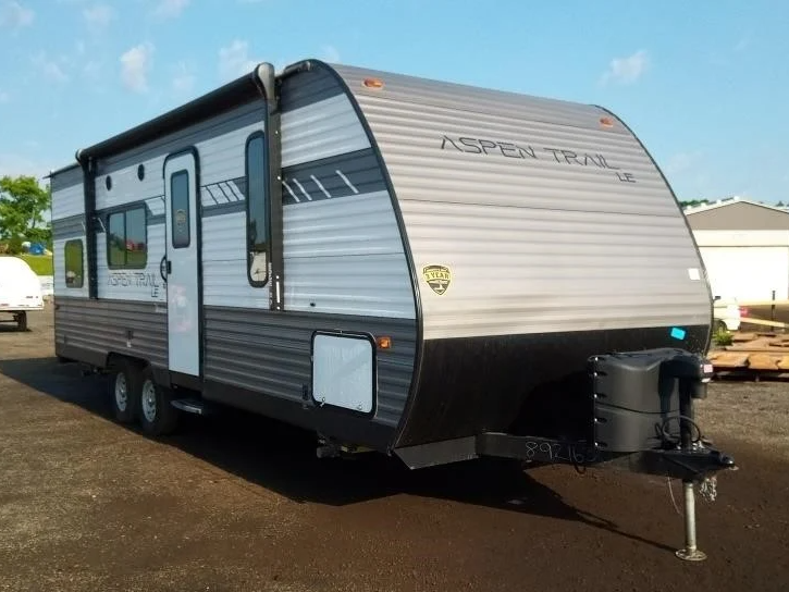 2022 Aspen Trail 25' Travel Trailer photo