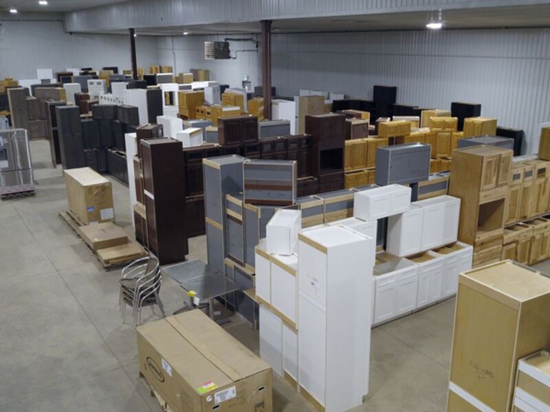 Timed Online Auction Featured Item Photos