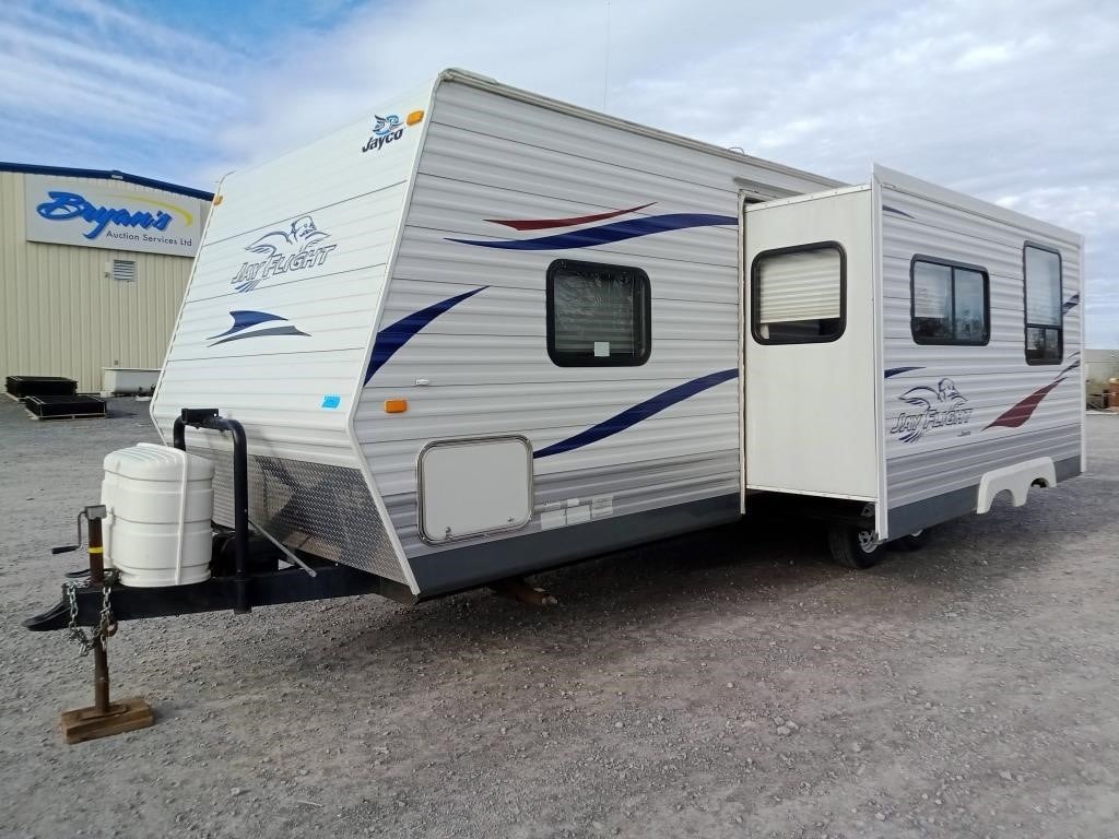 Travel Trailers & Fifth Wheels Photo Gallery | 