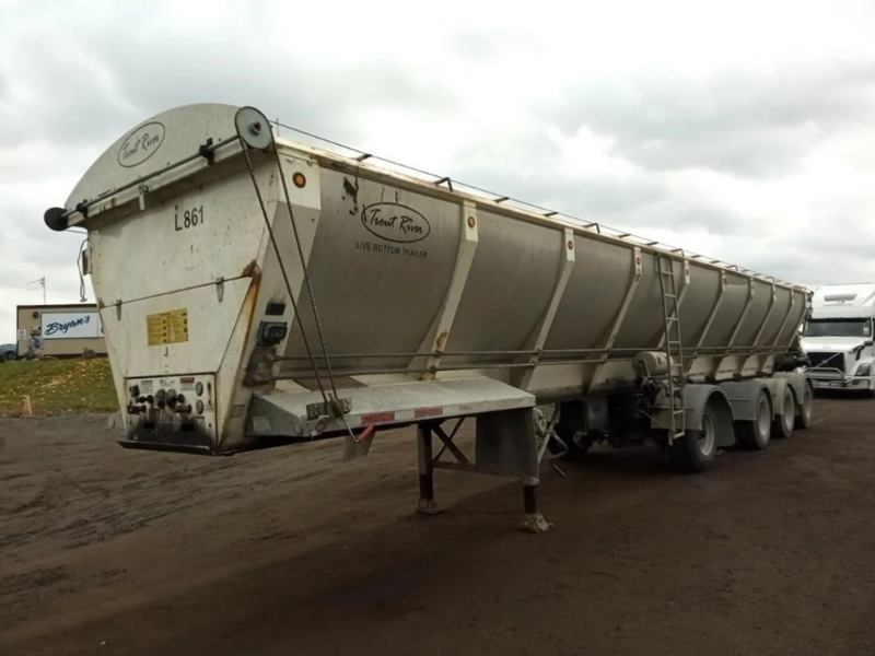 2015 48' Trout River 4 Axle Live Bottom Trailer photo