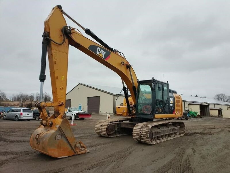 2016 Caterpillar 320FL Excavator photo
